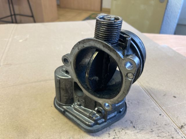 bontott BMW X1 Fojtószelep (Elektromos)