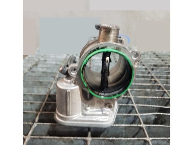 bontott BMW X1 Fojtószelep (Elektromos)