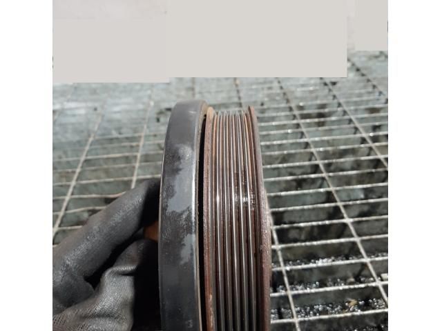 bontott BMW X1 Főtengely Szíjtárcsa