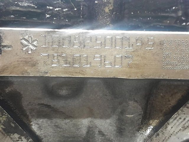 bontott BMW X1 Hengerfej