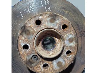 bontott BMW X1 Jobb első Csonkállvány