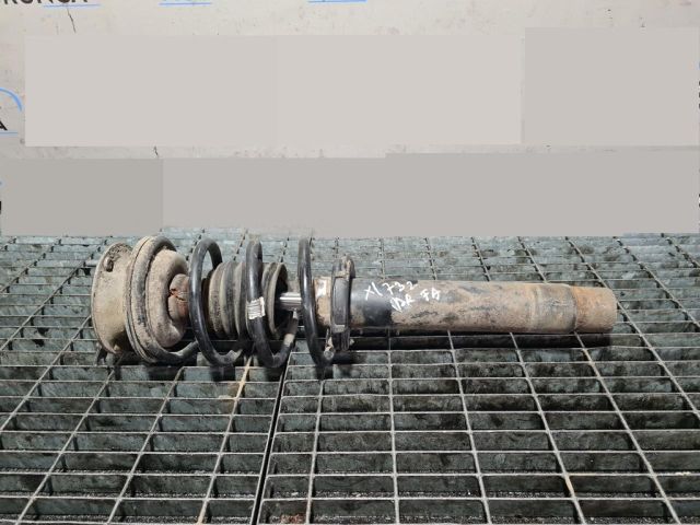 bontott BMW X1 Jobb első Lengéscsillapító