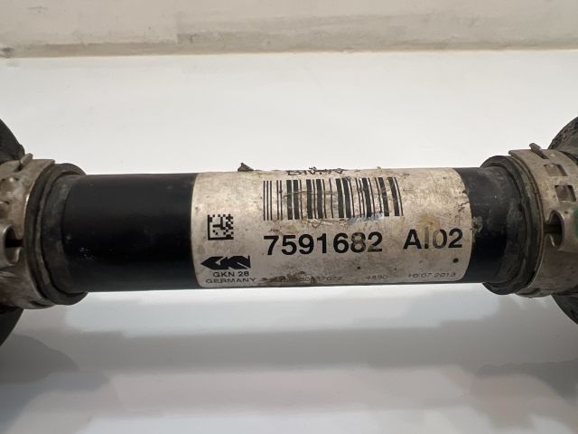 bontott BMW X1 Jobb Féltengely