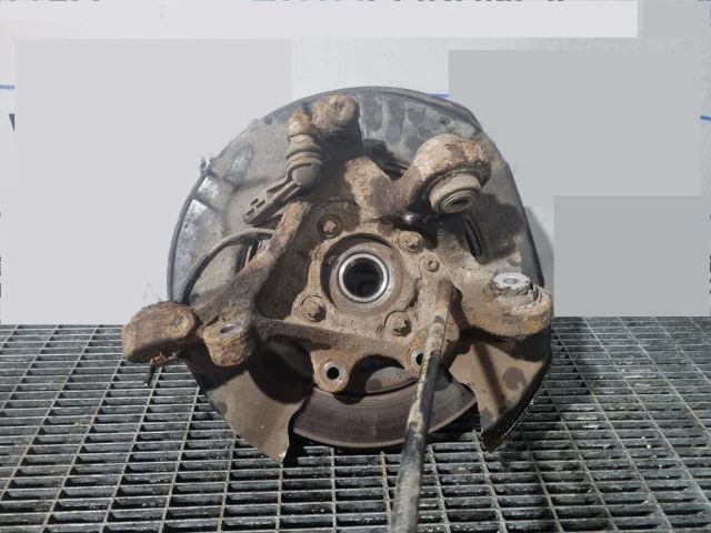 bontott BMW X1 Jobb hátsó Csonkállvány