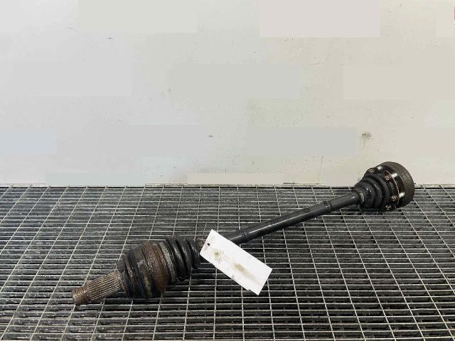 bontott BMW X1 Jobb hátsó Féltengely