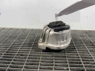 bontott BMW X1 Motor Tartó Bak (Pozíciófüggetlen)