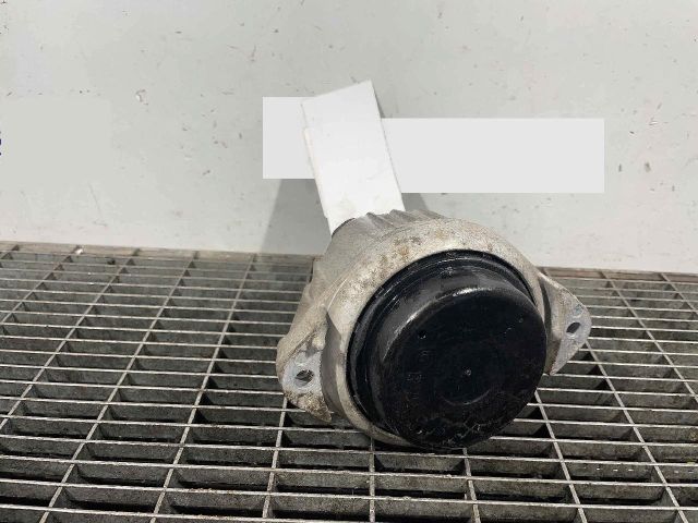 bontott BMW X1 Motor Tartó Bak (Pozíciófüggetlen)