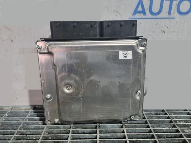 bontott BMW X1 Motorvezérlő