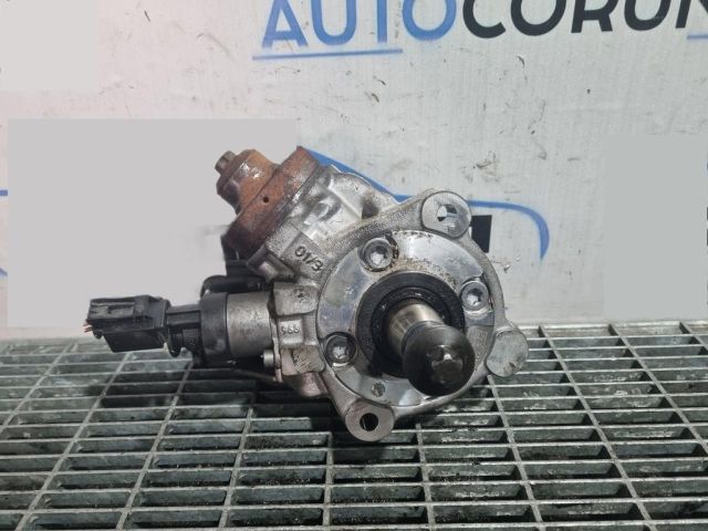 bontott BMW X1 Nagynyomású Szivattyú