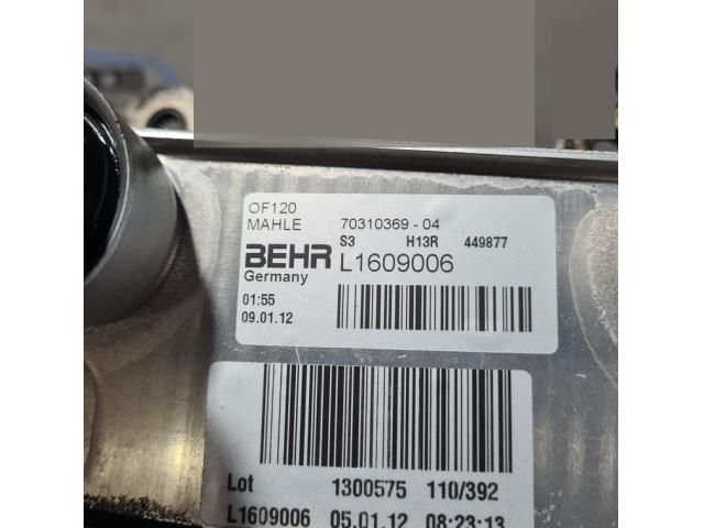 bontott BMW X1 Olajhűtő