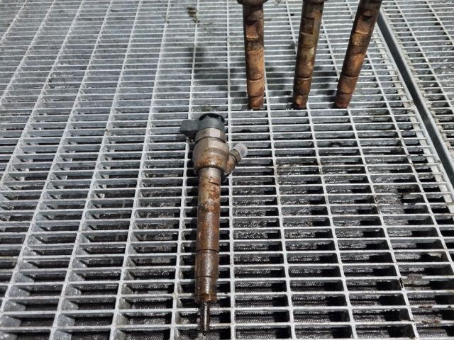 bontott BMW X1 Porlasztó (1 db)