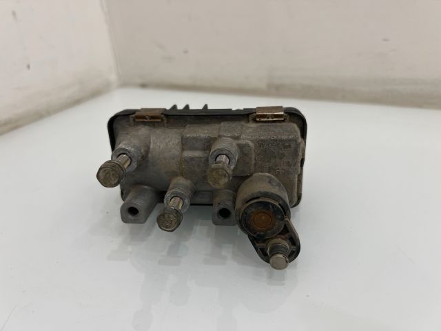 bontott BMW X1 Turbó Vezérlőegység