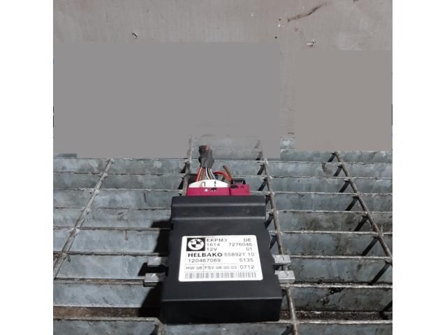 bontott BMW X1 Üzemanyag Szivattyú Relé