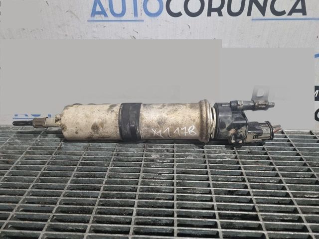 bontott BMW X1 Üzemanyag Szivattyú