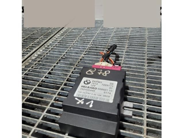 bontott BMW X1 Üzemanyag Szivattyú