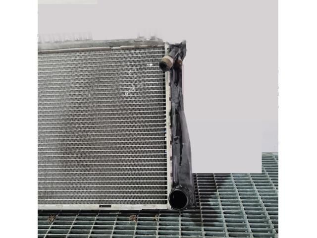 bontott BMW X1 Vízhűtő Radiátor (Klímás)