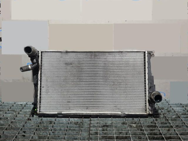 bontott BMW X1 Vízhűtő Radiátor (Klímás)