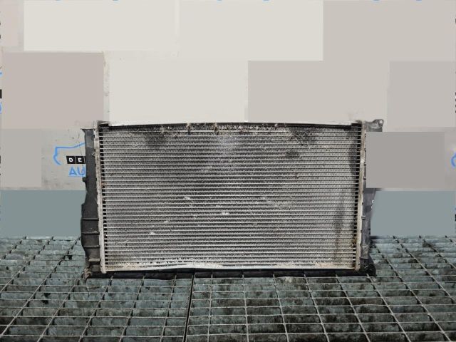 bontott BMW X1 Vízhűtő Radiátor (Klímás)