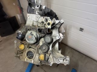 bontott BMW X1 Motorblokk (Fűzött)