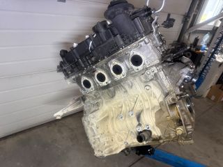 bontott BMW X1 Motorblokk (Fűzött)