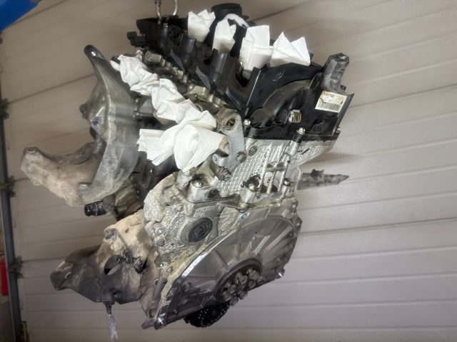 bontott BMW X1 Motorblokk (Fűzött)