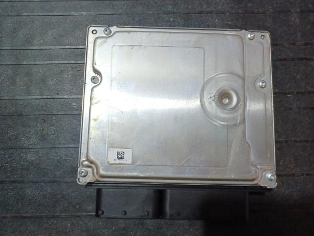 bontott BMW X1 Motorvezérlő