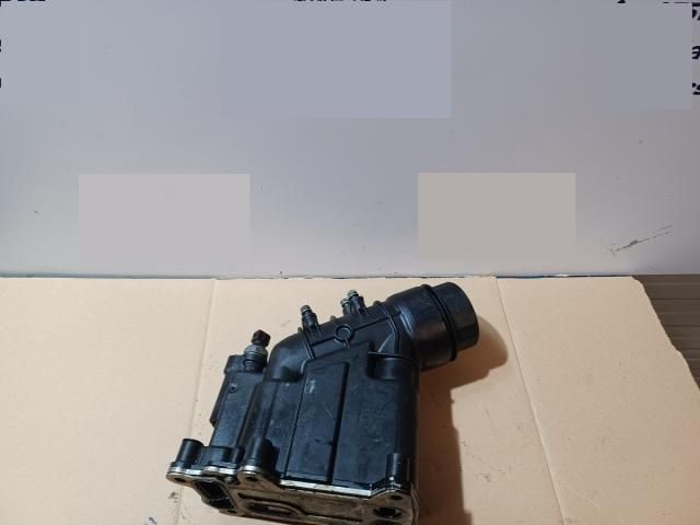 bontott BMW X1 Olajhűtő