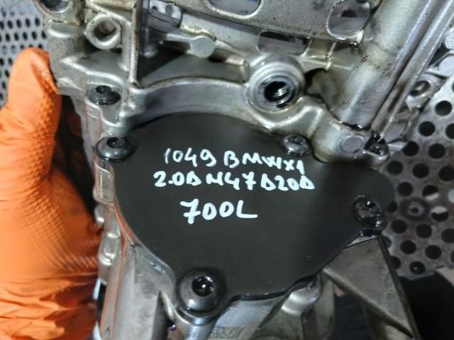 bontott BMW X1 Olajszivattyú