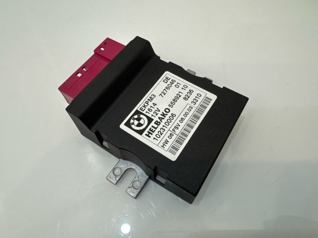 bontott BMW X1 Üzemanyag Szivattyú Relé