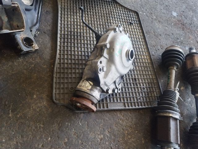 bontott BMW X1 Első Differenciálmű