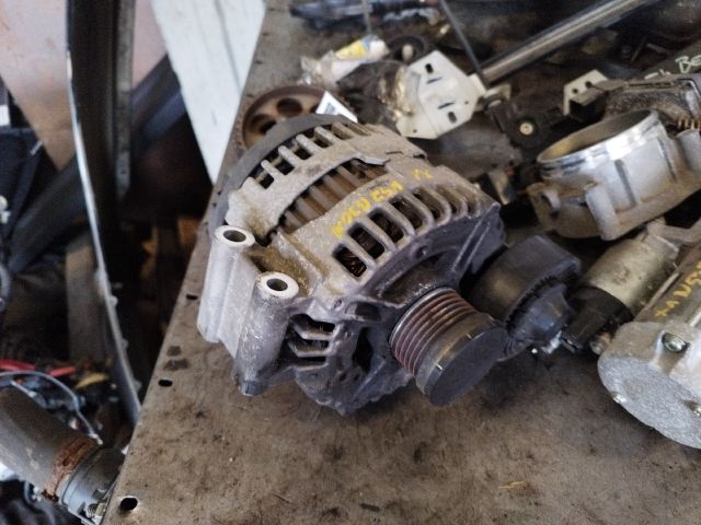 bontott BMW X1 Generátor