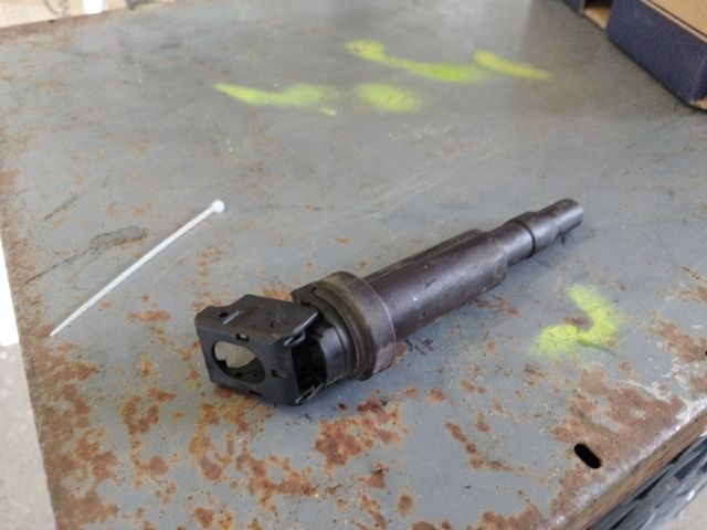 bontott BMW X1 Gyújtótrafó