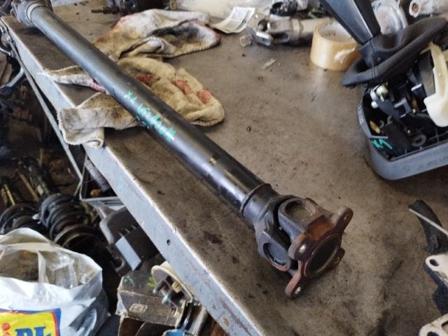 bontott BMW X1 Kardántengely