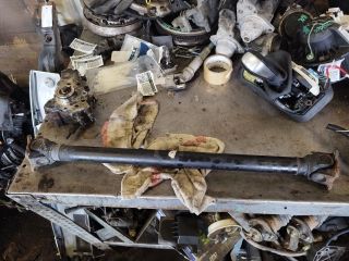 bontott BMW X1 Kardántengely