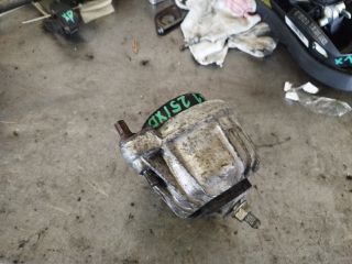 bontott BMW X1 Motor Tartó Bak Bal