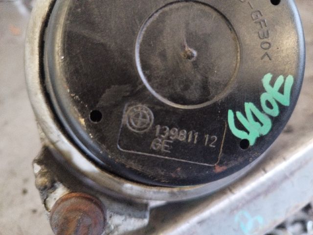 bontott BMW X1 Motor Tartó Bak Jobb