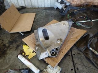 bontott BMW X1 Motor Tartó Bak Jobb