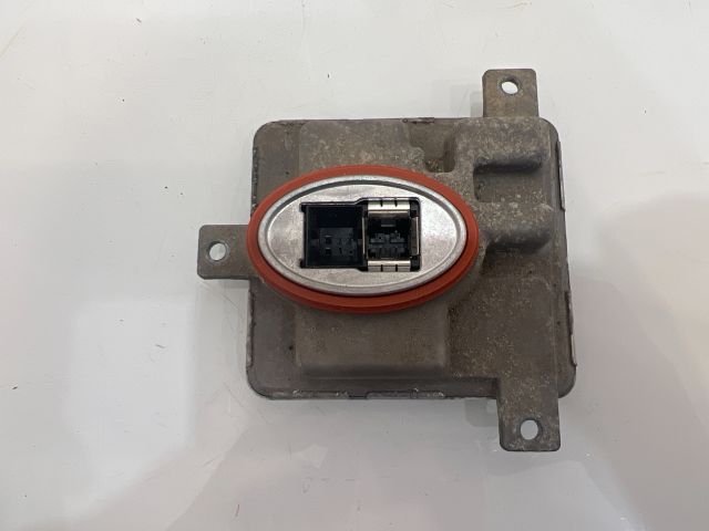 bontott BMW X1 Xenon Trafó