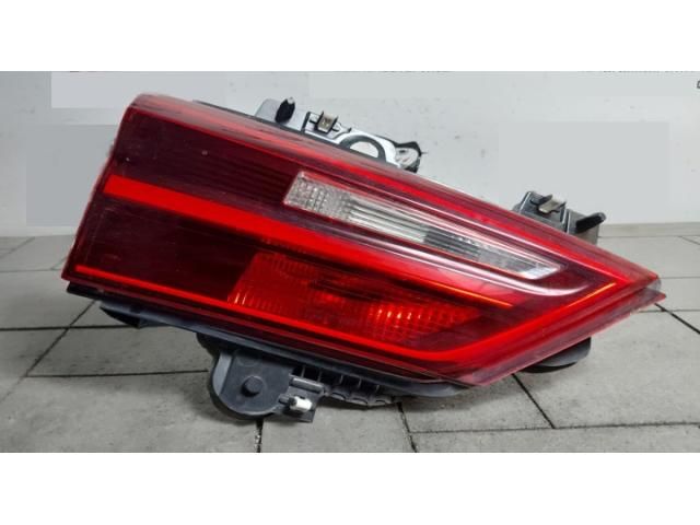 bontott BMW X2 Bal Belső Hátsó Lámpa