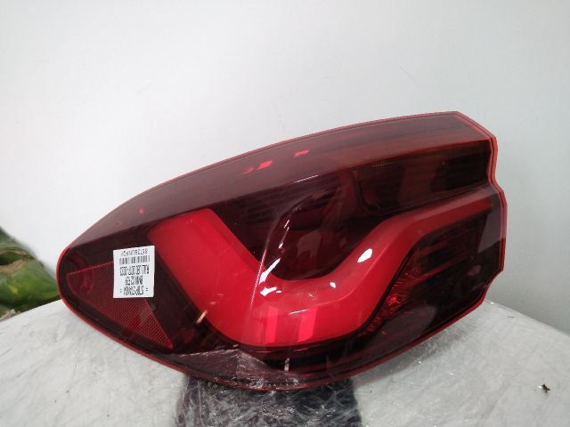 bontott BMW X2 Bal Hátsó Lámpa