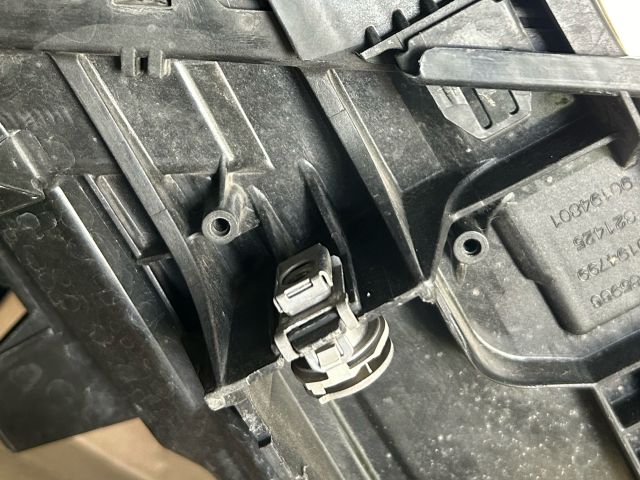 bontott BMW X2 Bal Ledes Fényszóró