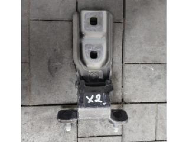 bontott BMW X2 Csomagtérajtó Bal Zsanér