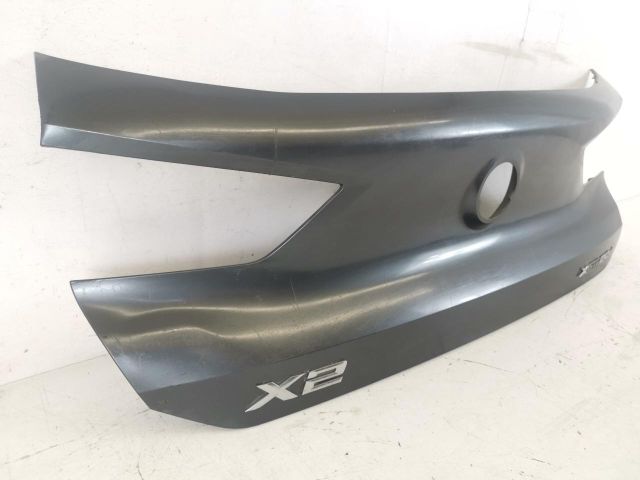 bontott BMW X2 Csomagtérajtó Díszléc