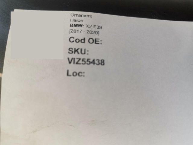 bontott BMW X2 Csomagtérajtó Díszléc