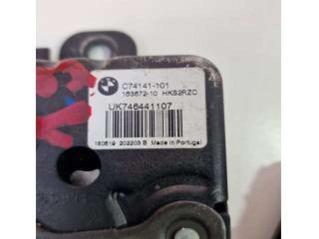 bontott BMW X2 Csomagtérajtó Zárszerkezet