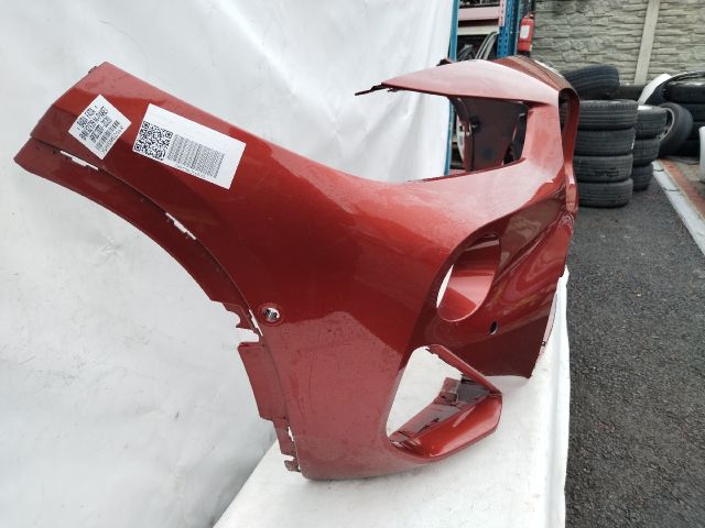 bontott BMW X2 Első Lökhárító (Üresen)