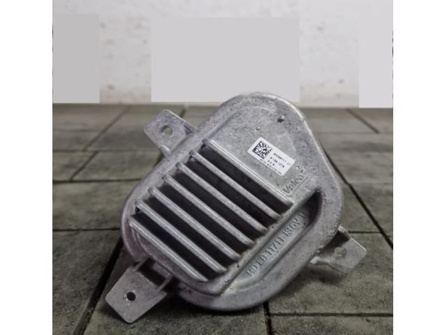 bontott BMW X2 Fényszóró Elektronika