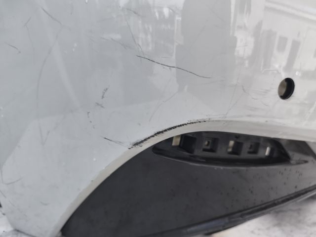 bontott BMW X2 Hátsó Lökhárító (Üresen)