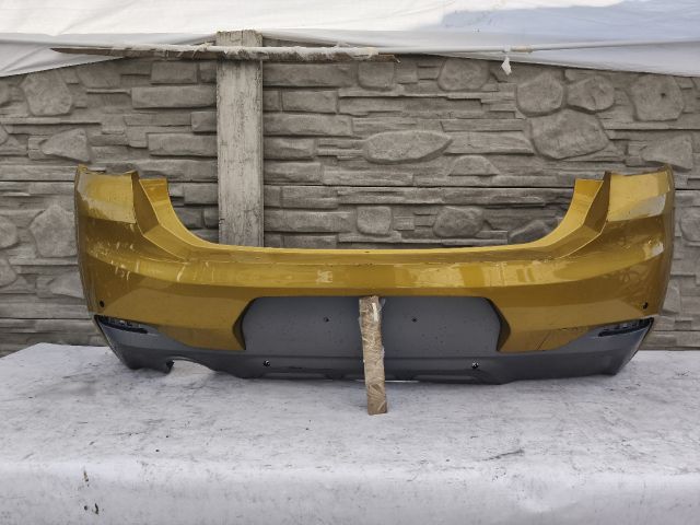 bontott BMW X2 Hátsó Lökhárító (Üresen)