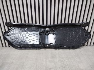 bontott BMW X2 Hűtőrács